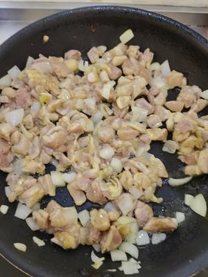 无敌滑嫩日式碎鸡饭?（配温泉蛋）‖低卡晚餐（佐凉拌豌豆苗）
