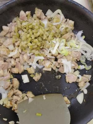 无敌滑嫩日式碎鸡饭?（配温泉蛋）‖低卡晚餐（佐凉拌豌豆苗）