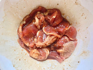 夏日减脂餐??「豌豆苗金针菇牛肉」