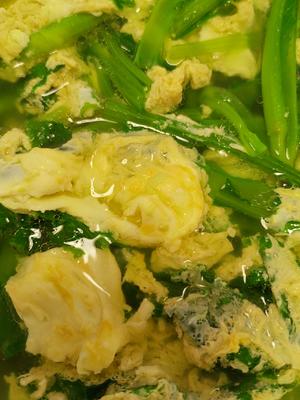 解毒消肿的芥菜鸡蛋汤