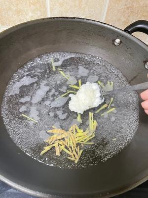 夏日炎炎没胃口 韭黄酸汤 开胃又解腻