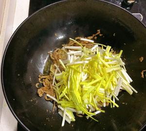 韭黄炒肉丝 ➰韭黄不只炒鸡蛋才好吃啊?