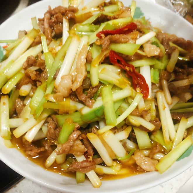 最好吃的韭黄炒肉