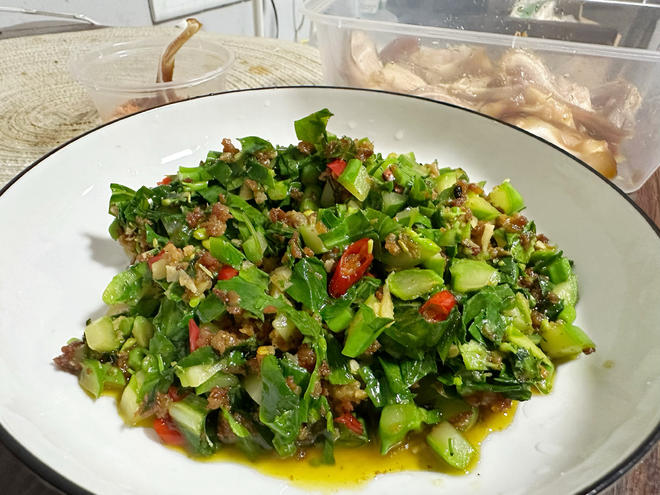 肉沫炒芥兰