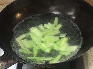 脆嫩白灼芥兰