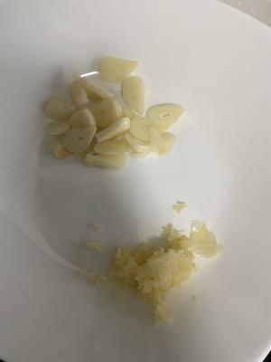 五星级酒店的蒜蓉青菜原来是这么制作的：蒜蓉芥蓝