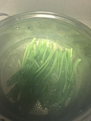 不输港式餐厅的白灼菜心