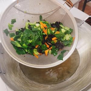 孩子爱吃的蒜蓉油菜