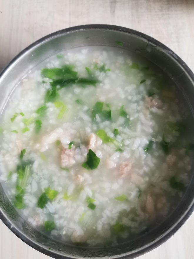 嫩滑青菜瘦肉粥
