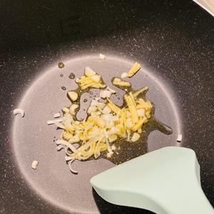 超级下饭❤️粉条炒小白菜