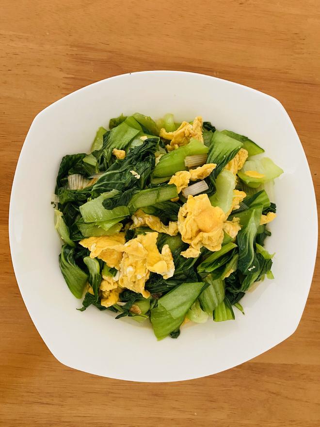 这么操作，油菜炒鸡蛋超好吃