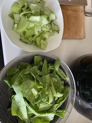 这么操作，油菜炒鸡蛋超好吃