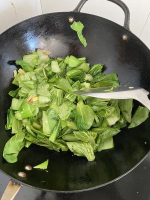 这么操作，油菜炒鸡蛋超好吃