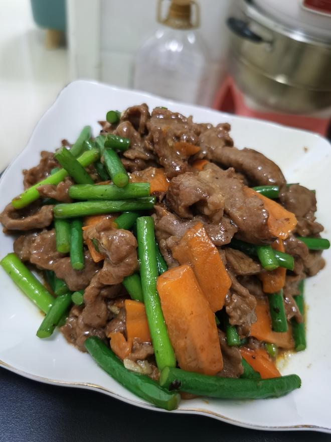 牛肉蒜薹