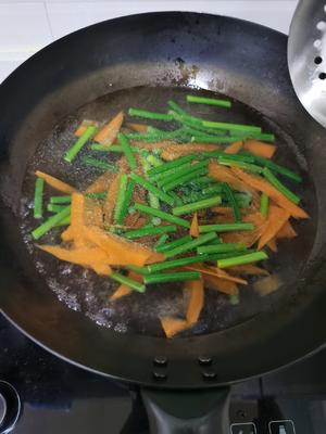 牛肉蒜薹