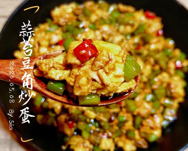 豆角（扁豆）蒜苔（蒜苗）炒鸡蛋，下饭菜