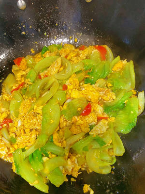 生菜炒鸡蛋很下饭?️