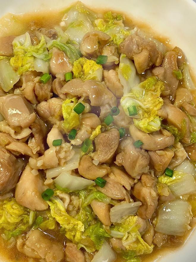 求你们都去做这个不加一滴水的娃娃菜焖鸡腿肉！！