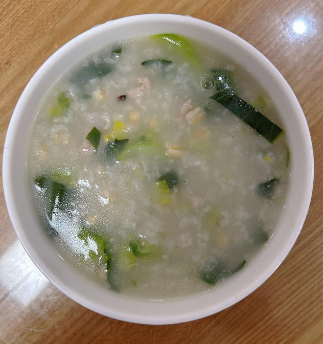 青菜肉末粥