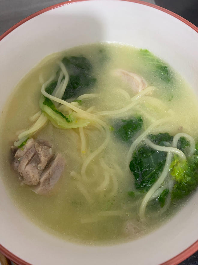 鸡肉青菜面，面条，1人份