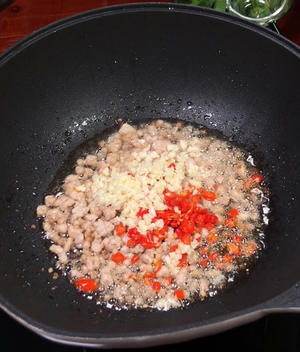 上海青酸菜炒肉末太费米饭了｜做法简单