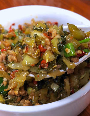 上海青酸菜炒肉末太费米饭了｜做法简单