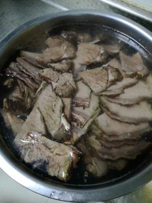 牛肉烧青菜