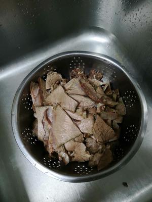 牛肉烧青菜