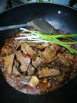 牛肉烧青菜
