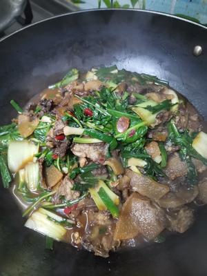 牛肉烧青菜