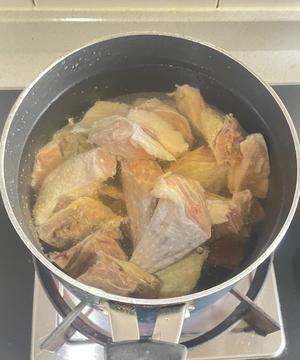 风干鸡炖莴苣