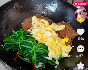 吕小厨菠菜炒粉条