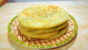 不用揉面，不用擀皮的韭菜鸡蛋发面馅饼