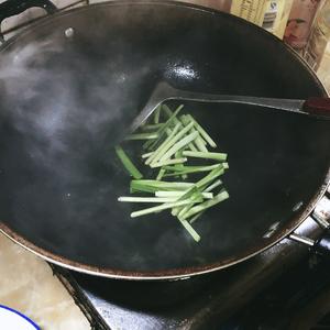 清炒韭菜