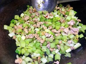 下饭菜：肉末芹菜