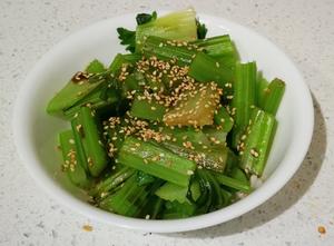 生病时唯一想吃的菜-凉拌芹菜