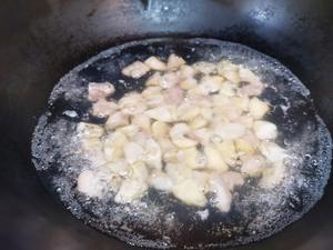 炒菱角