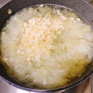 马蹄银耳羹