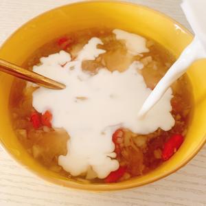 马蹄银耳羹