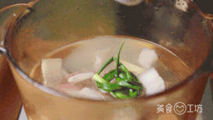 腌笃鲜-无肉令人瘦，无笋令人俗！