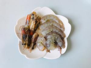 春笋鲜虾片煲汤