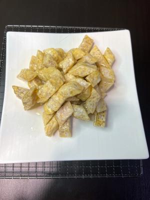拔丝荔浦芋头（附炒糖视频）