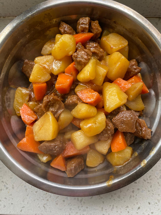 土豆烩胡萝卜