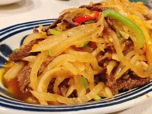萝卜丝炒牛肉，萝卜小炒最好吃的做法了