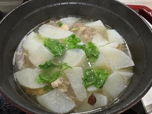 冬日限定——清炖萝卜牛腩（照例附蘸料）
