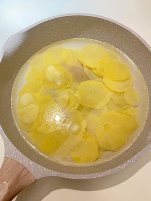 因为这个土豆片 我在小区出名了