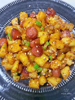 烧烤风味的土豆小香肠