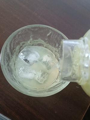 暴打杨桃