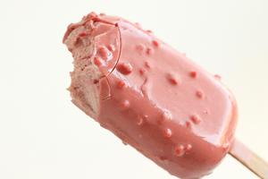 覆盆子/树莓脆皮冰淇淋🍦/高颜值少女心