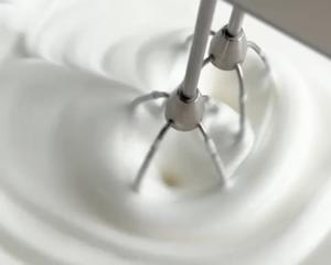 覆盆子/树莓开心果蛋糕卷